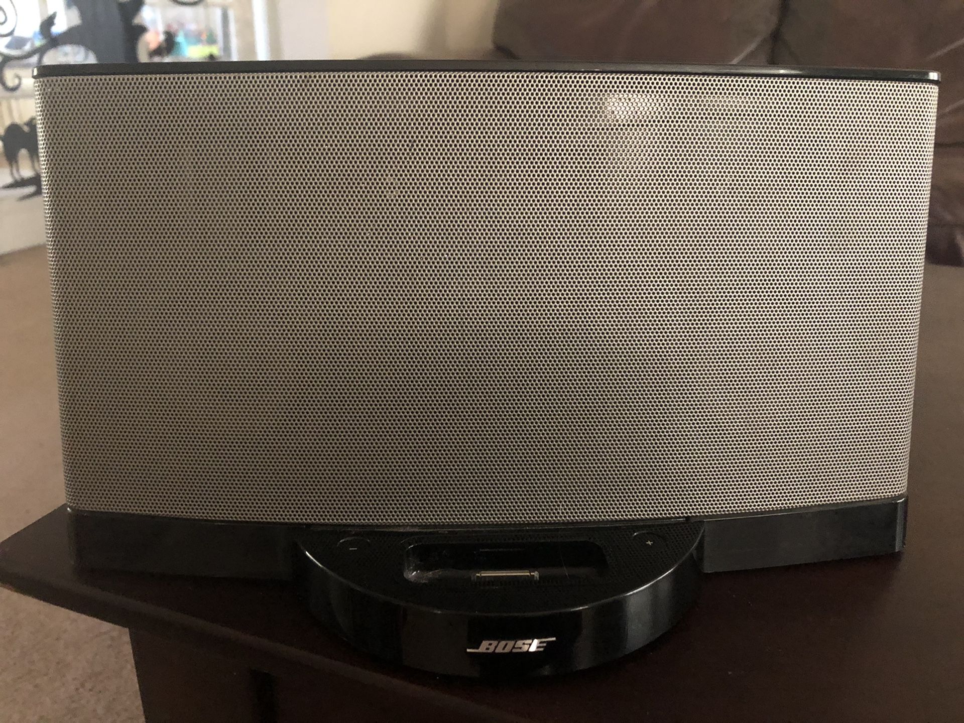 Bose speaker comes with power cord and works great with no issues