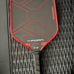Nox Pickleball Paddle
