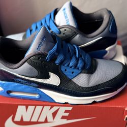 Nike/Goretex Shoes Size 8.5
