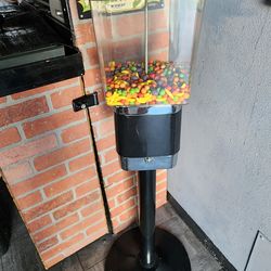 Candy machine