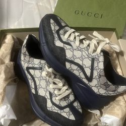Gucci Blue Shoes 