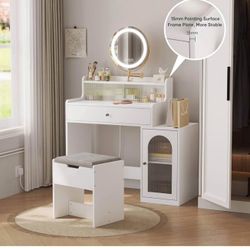    Vanity, Makeup Vanity Desk with Rotatable Mirror and Lights, White Make Up Vanity Table with 3 Adjustable Lighted and Chair, Makeup