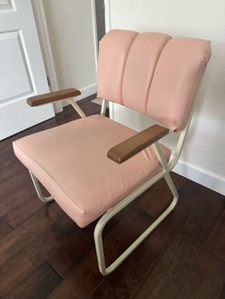 Vintage Postmodern / MCM cantilever accent chair