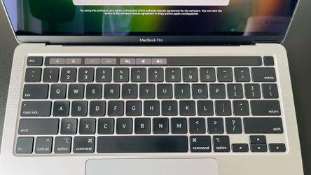 2020 Apple MacBook Pro 13.3” Intel i5