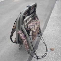 Summit Climbing Tree Stand