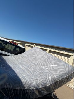Sealy King mattress