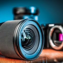 Sigma 16 mm f/1.4 (C) AF DC DN Lens for Canon EF-M Mirrorless