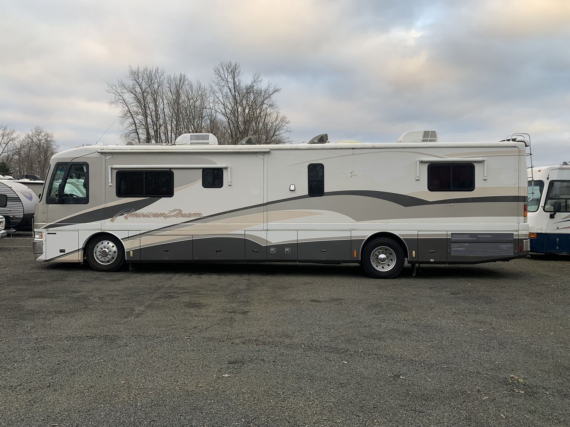 1999 Fleet Wood American Dream