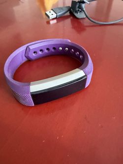 Fitbit Alta with purple band