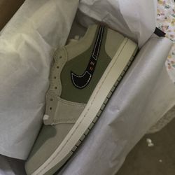 Jordan 1 Low Olive