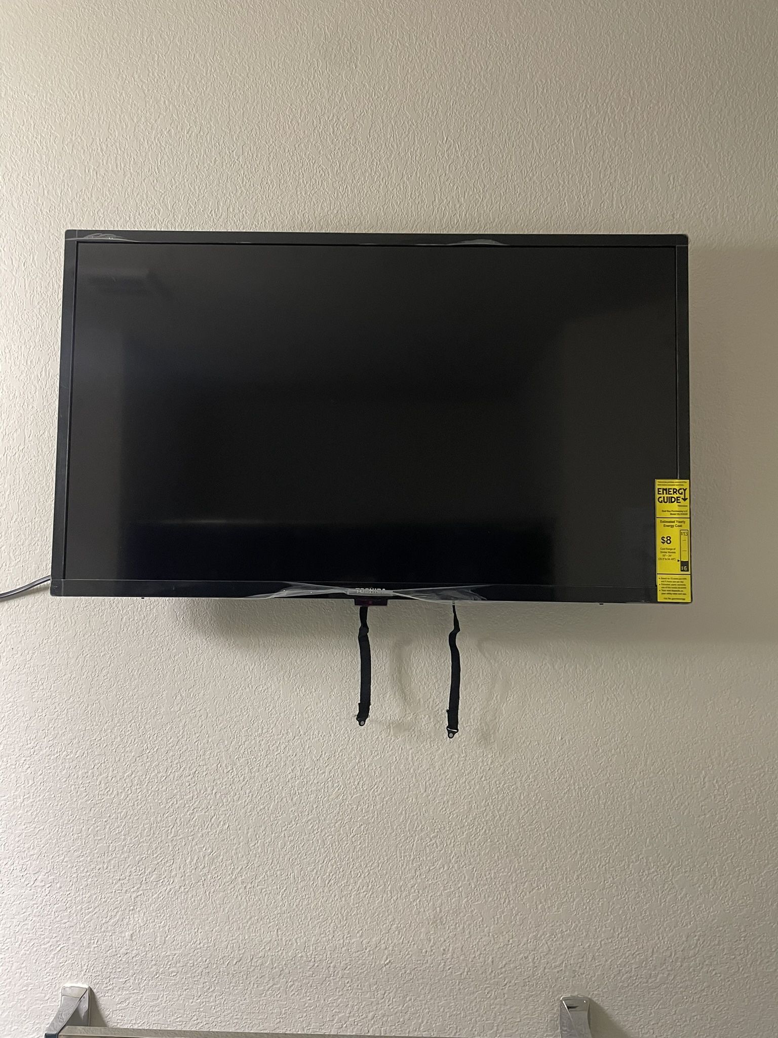32” Toshiba TVs