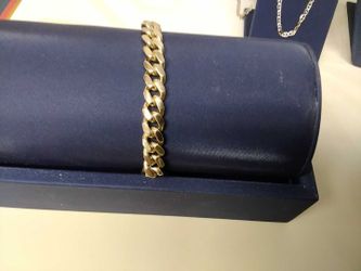 Cuban Link Bracelet - Yellow Gold 14k (.585) 45.3 grams 8 inch