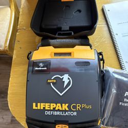 NIB-Medtronic LIFEPAK Defibrillator CL-Plus