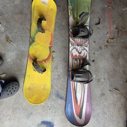 2 Snowboards For Kids Or Decorating 