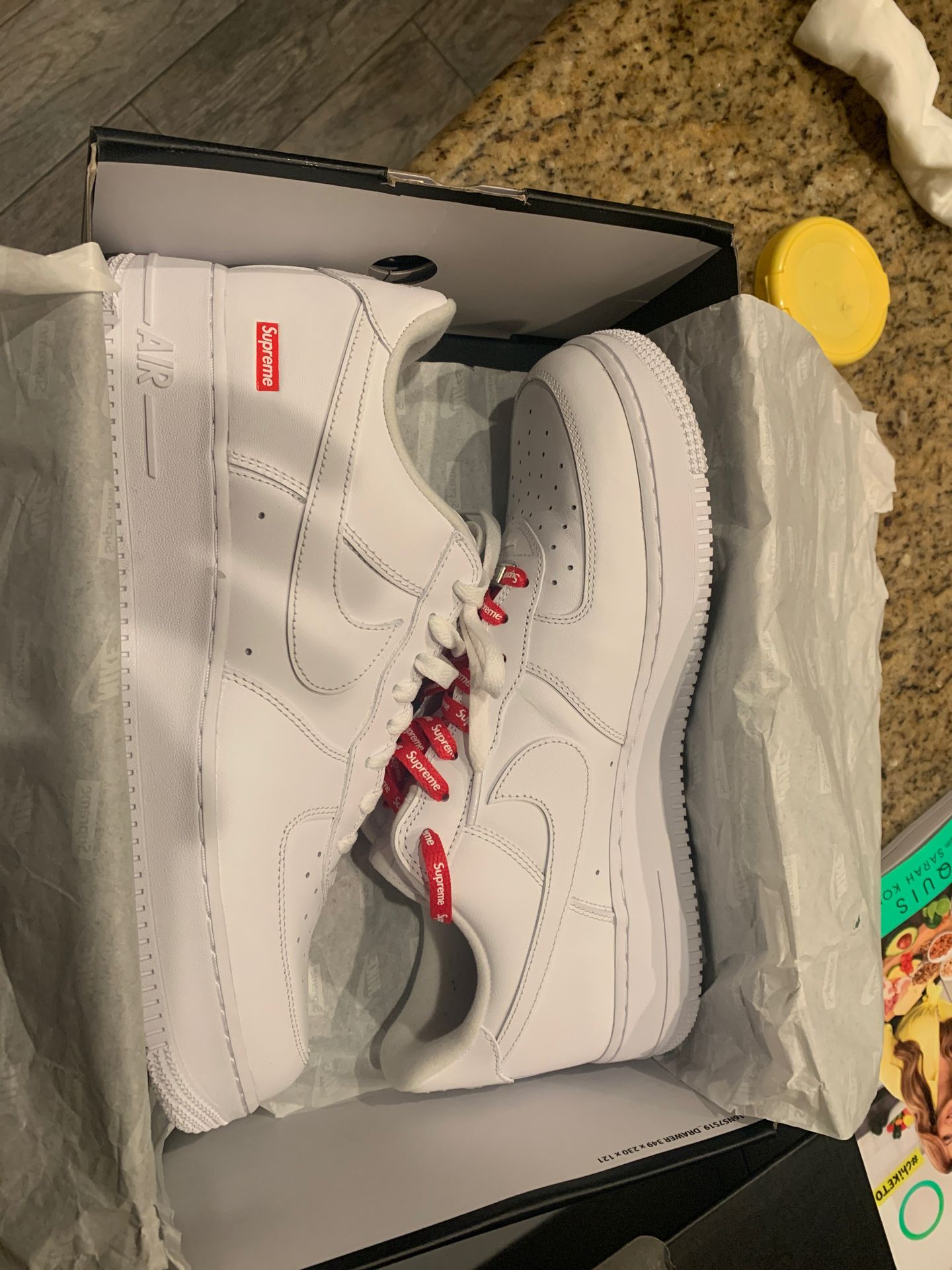 Air Force 1 Supreme Size 12