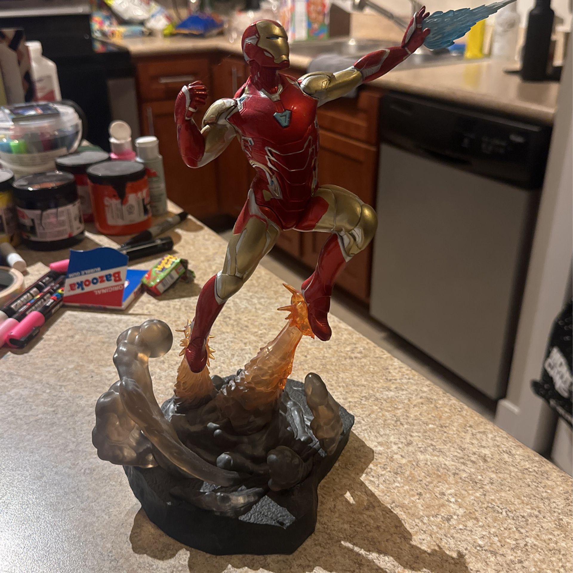 Iron Man Infinity War Statue 