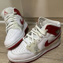 Big Kid Air Jordan 1 Mid Jordan Sneaker