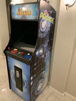 Standup Arcade With 3500 Games!!!!