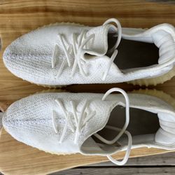 Yeezy Boost 350 V2 Low