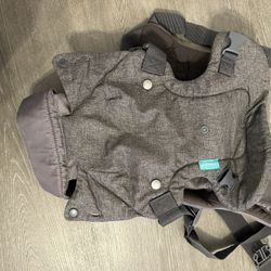 Baby carrier