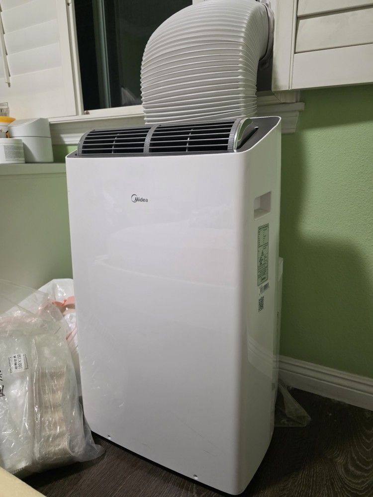 Used Midea Portablr Air Conditioner