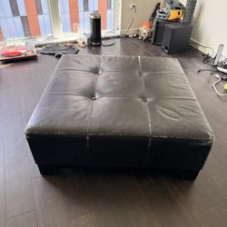 Free Ottoman Coffee table