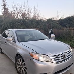 2011 Toyota Avalon