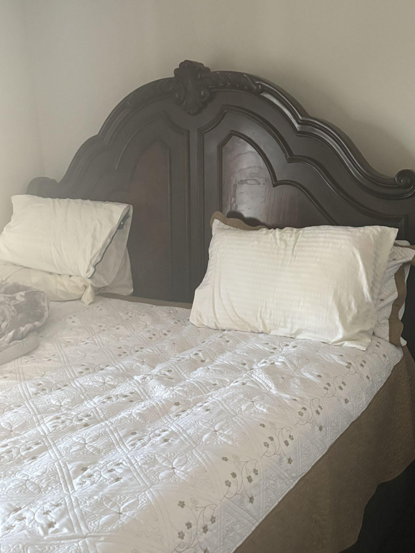 Bedroom Set With Mattress 