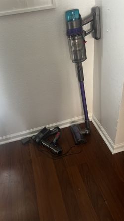 Dyson Gen5detect Vacuum 