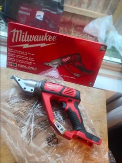 🔥$150 FIRM PRICE🔥 Milwaukee M18 18-Volt Lithium-Ion Cordless 18-Gauge Double Cut Metal Shear (Tool-Only) (No BATTERY NO CHARGER)