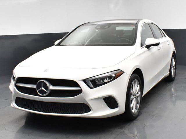 2019 Mercedes-Benz A 220