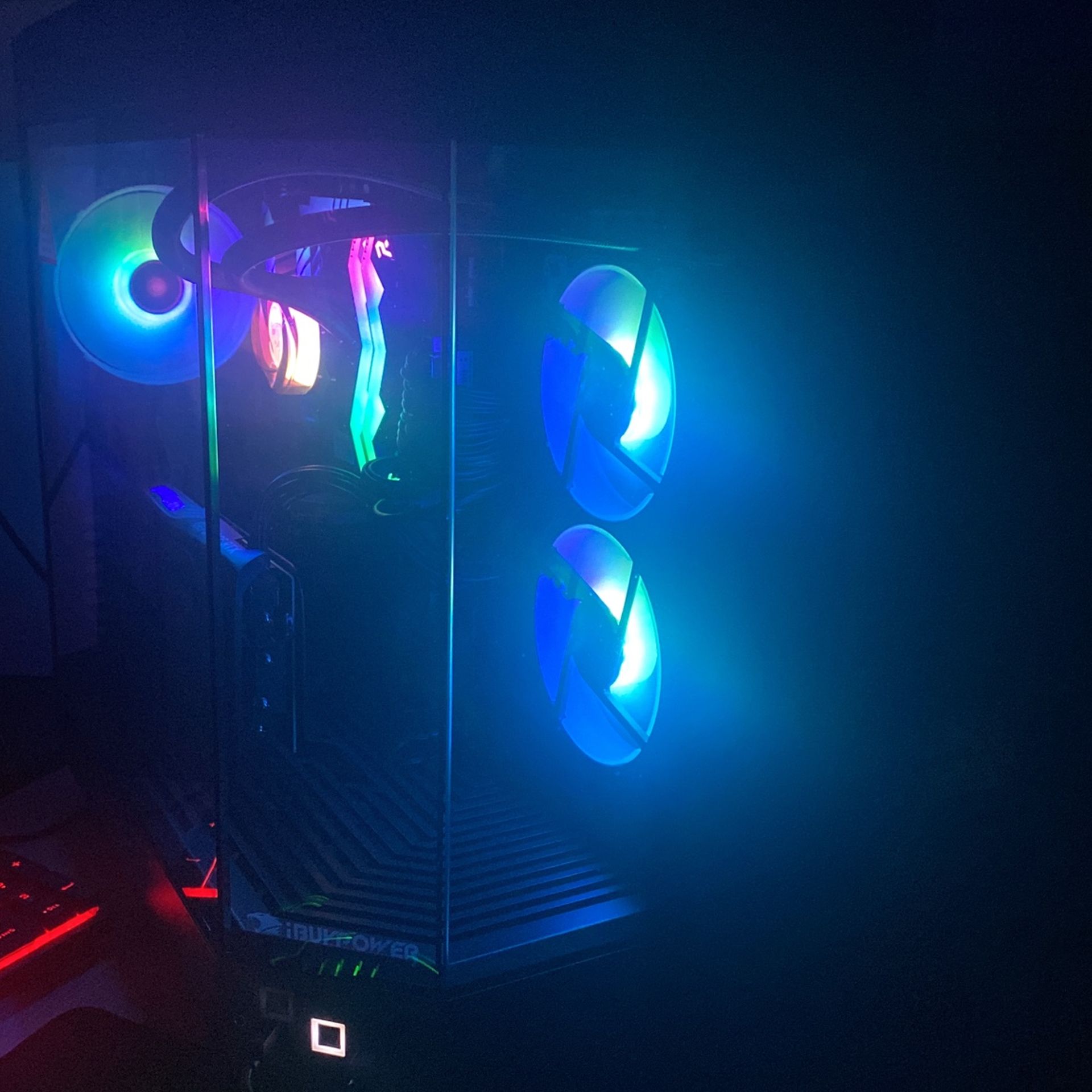 Ibuypower pc rtx 4070, Intel i7