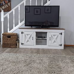 Tv Console, Cabinet, Entertainment Center 5 Ft
