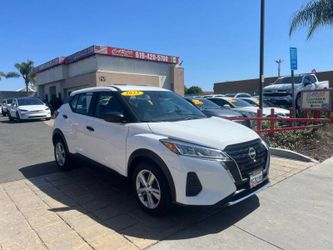 2023 Nissan Kicks