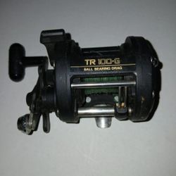 Shimano TR100-G Fishing Reel 