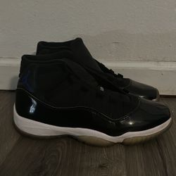 Jordan 11s