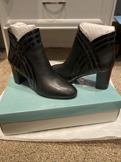 Black boots