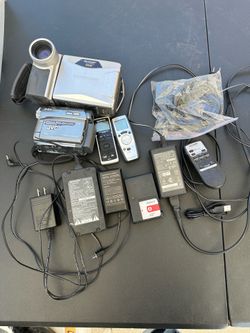 Vintage Camcorder Electronics Lot Sharp ViewCam Hi8 JVC VHS-C Sony Accessories