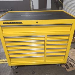 44×22 US GENERAL SERIES 2 TOOL BOX 