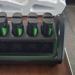 Xbox Battery Pack Of 4 Plz Charging Controller Station 