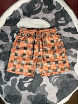 Size M/L/2xl Burberry shorts trunks