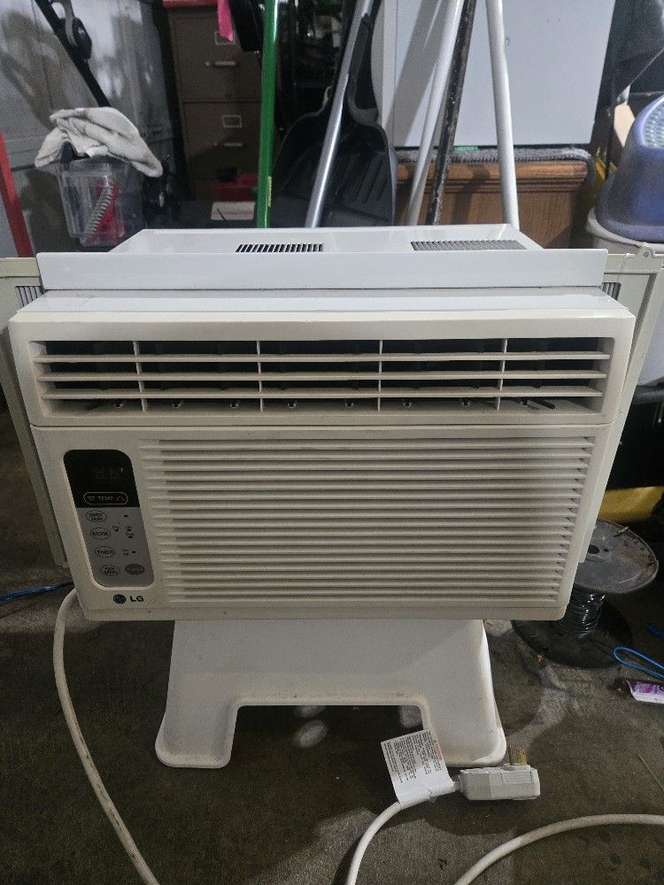 LG 8000btu Air Conditioner