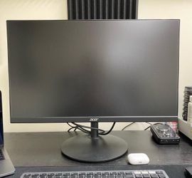 Acer 24” LED Monitor - in the box