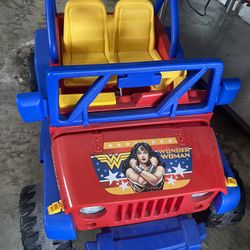 Power Wheels Wonder Woman Jeep Wrangler for Sale in