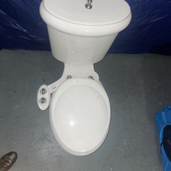 Vanity And Toilet No Scratch Almost They Look Like New Asking $150 OBO 