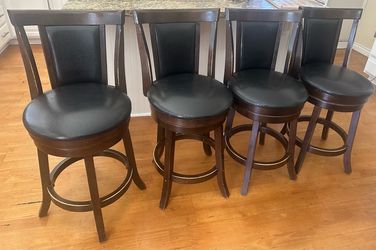 Island Chairs