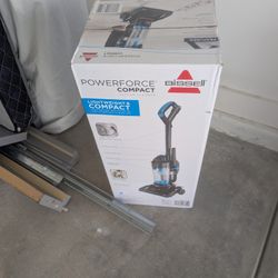 ""NEW""Bissell Vacuum 