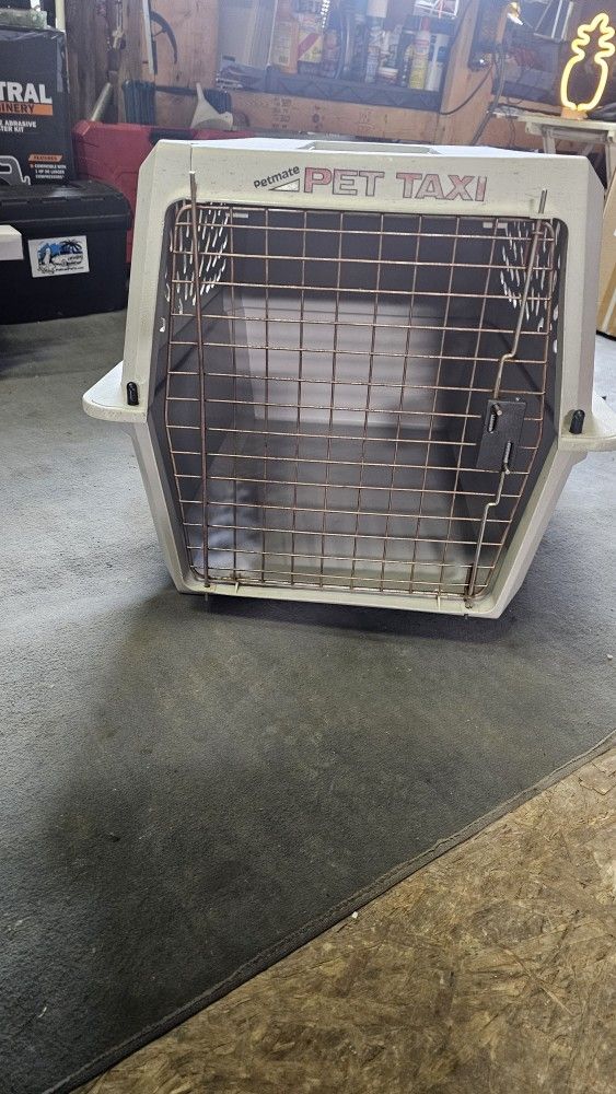Pet Taxi 24"