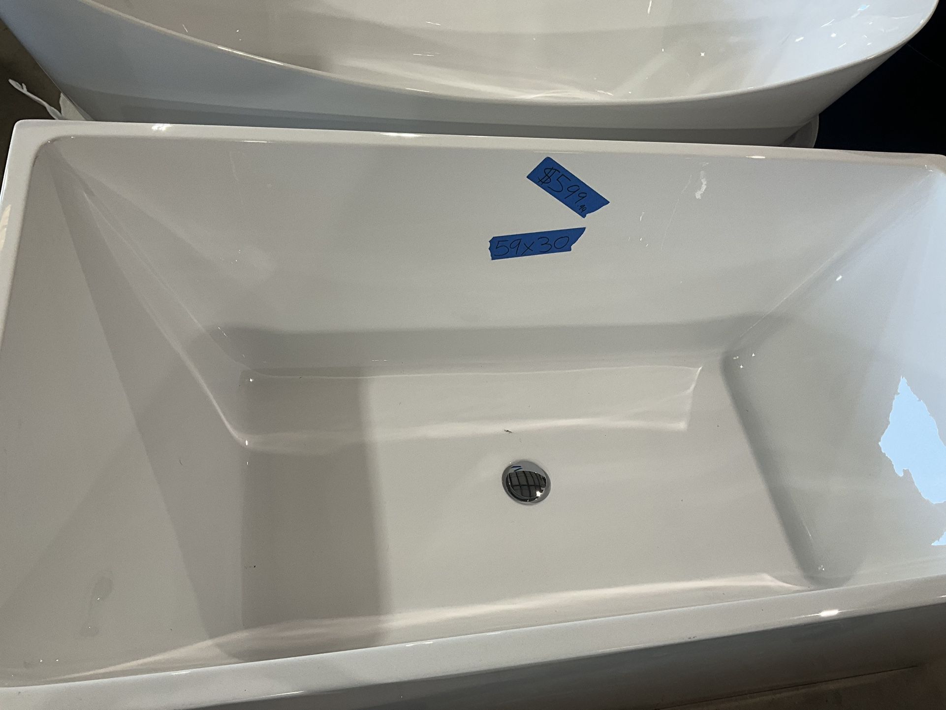 Acrylic Tub Freestanding Tub Bathtub 59” x 30” $599 Luke’s liquidations warehouse Address: 2434 N Forsyth Rd Suite A Orlando Fl 32807 Open Mond