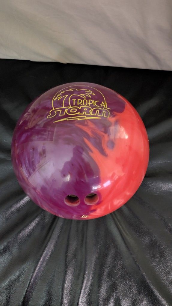 Tropical Storm Bowling Ball 10lbs